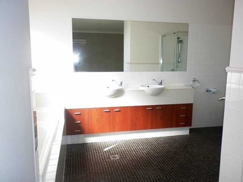 1/7 The Links, Robina QLD 4226