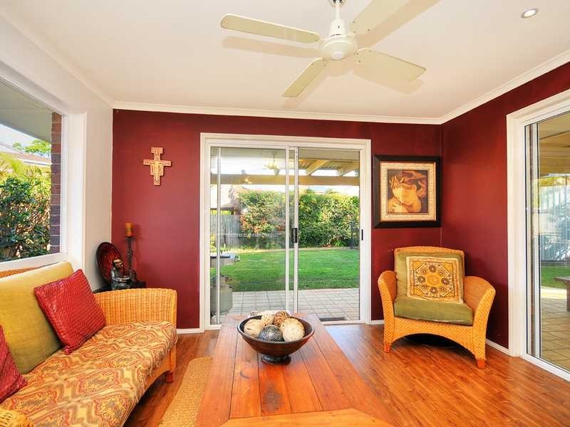 82 Cumberland Drive, Varsity Lakes QLD 4227