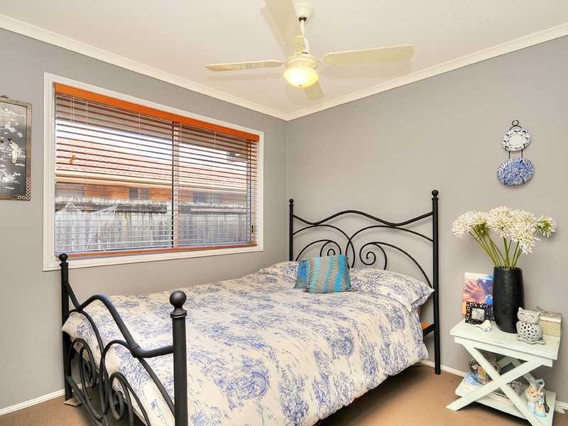 82 Cumberland Drive, Varsity Lakes QLD 4227