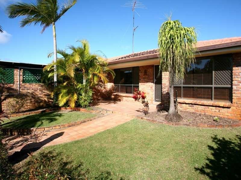 80 Rumrunner Street, Mermaid Waters QLD 4218