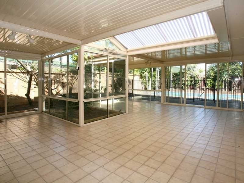 80 Rumrunner Street, Mermaid Waters QLD 4218