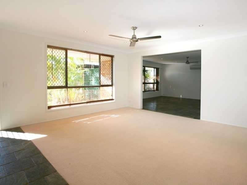 80 Rumrunner Street, Mermaid Waters QLD 4218