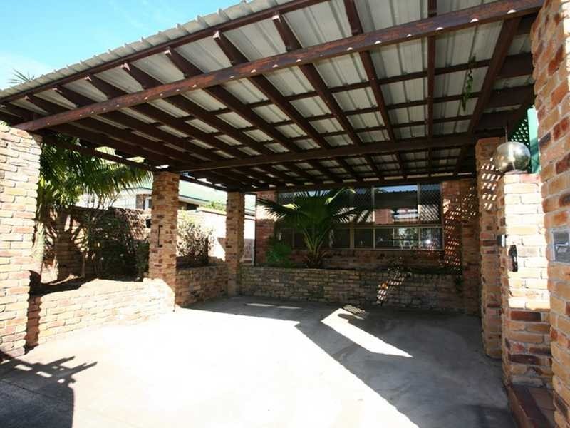 80 Rumrunner Street, Mermaid Waters QLD 4218