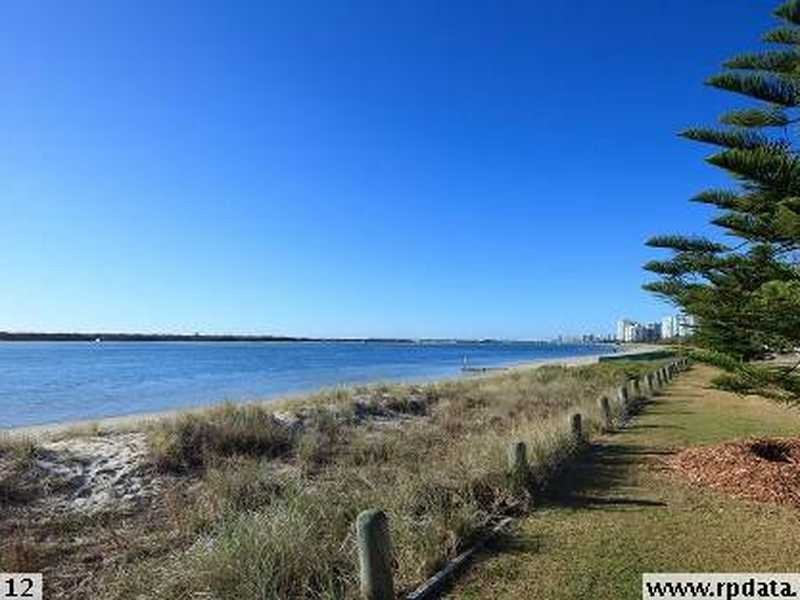 13/46 Brighton Street, Biggera Waters QLD 4216