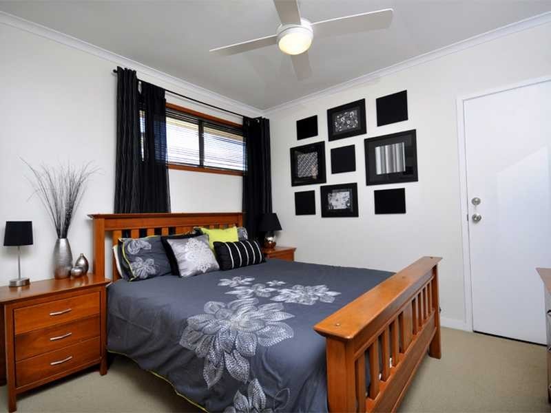 2/6 Wagtail Court, Burleigh Waters QLD 4220