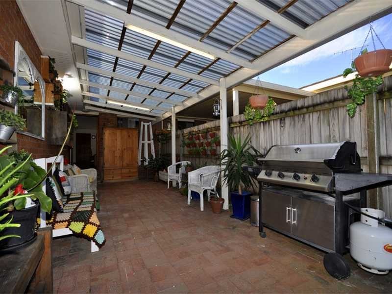 2/6 Wagtail Court, Burleigh Waters QLD 4220