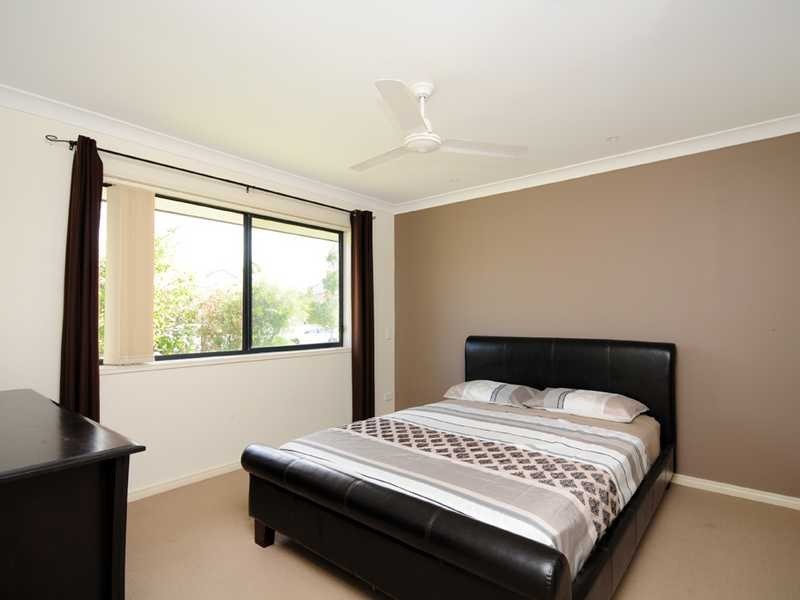 2/15 Blossom Street, Pimpama QLD 4209