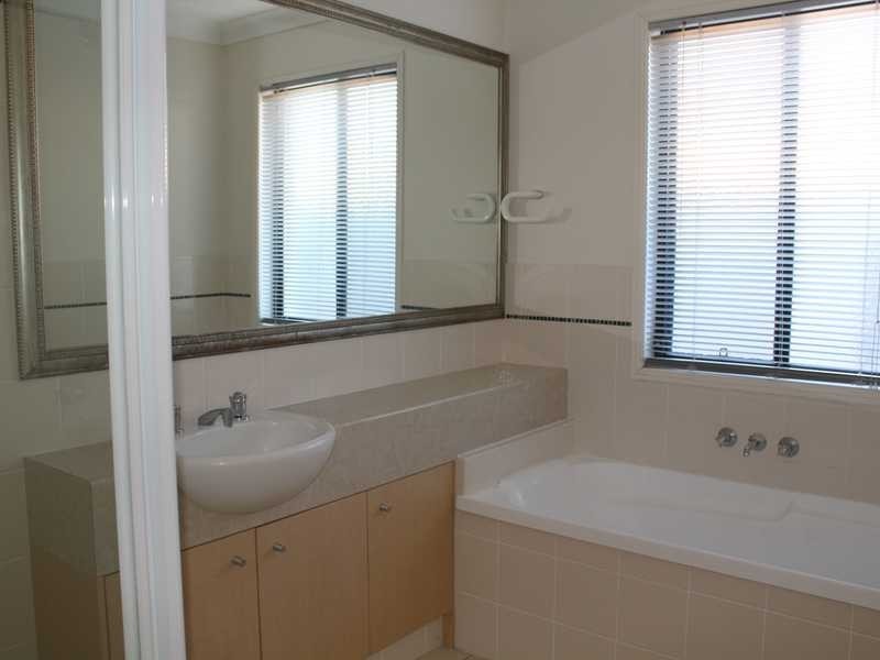 14/64 Gilston Road, Nerang QLD 4211