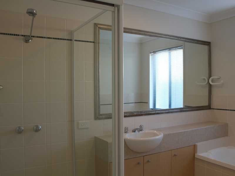 14/64 Gilston Road, Nerang QLD 4211