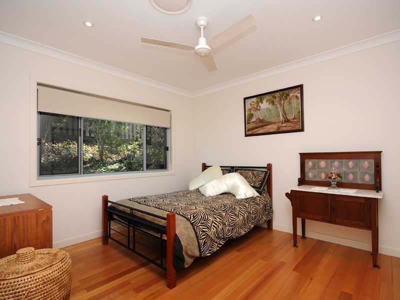 28 Barton Street, Reedy Creek QLD 4227