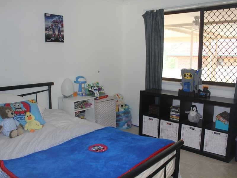 6 Rangeview Court, Burleigh Waters QLD 4220