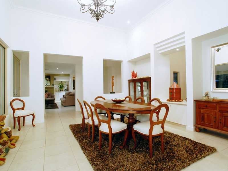 80 Berrigans Road, Mudgeeraba QLD 4213