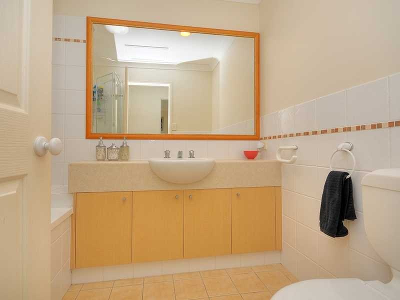 233/64 Gilston Road, Nerang QLD 4211