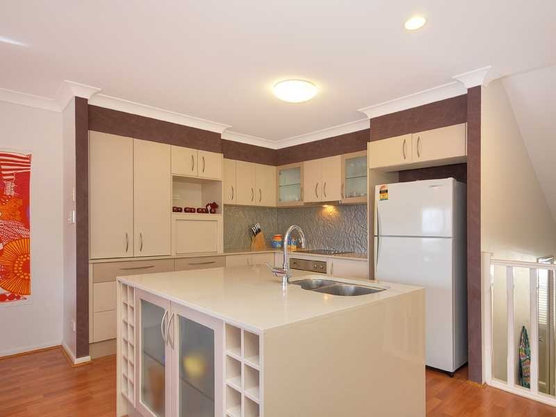 13/43 Doubleview Drive, Elanora QLD 4221