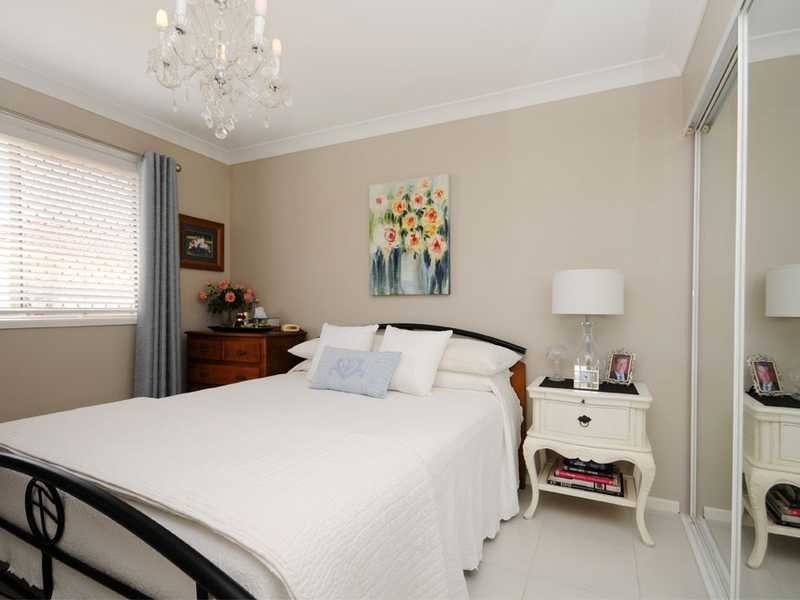 21/14 Spendelove Ave, Southport QLD 4215