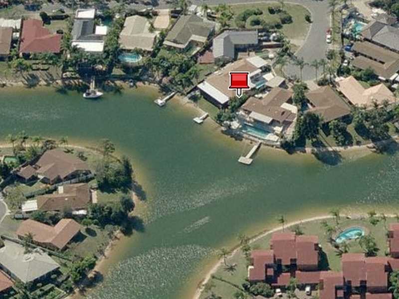 5 Plumosa Court, Mermaid Waters QLD 4218
