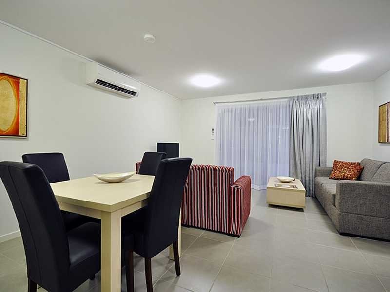 10 Prince Place, Middlemount QLD 4746