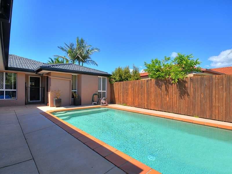 21 Ballerina Street, Burleigh Waters QLD 4220