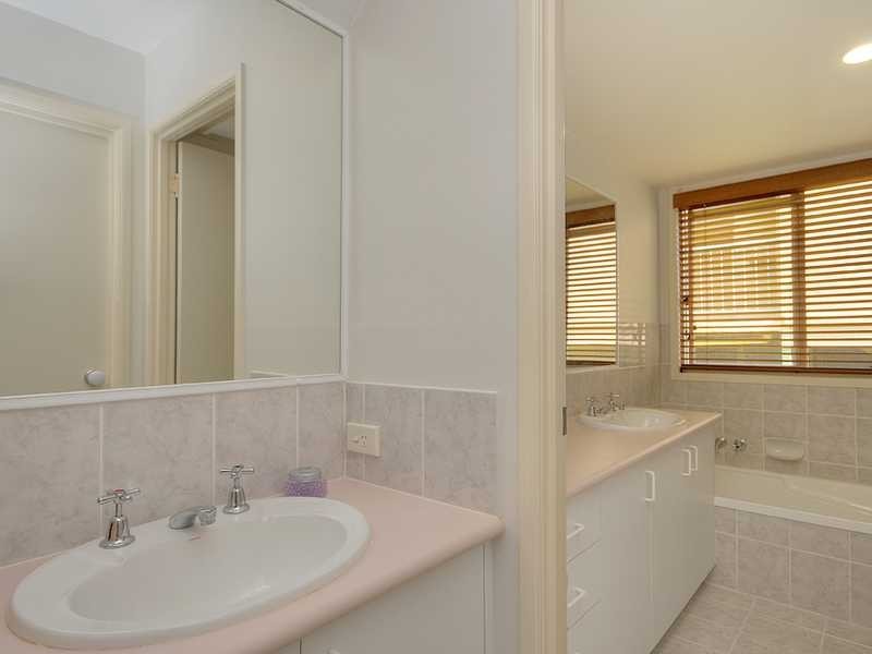 Unit/17/43 Doubleview Drive, Elanora QLD 4221