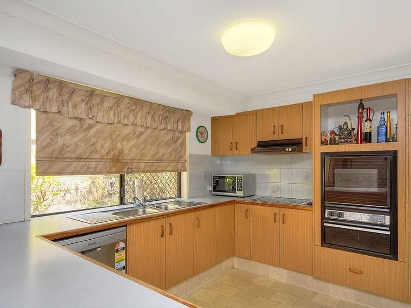 62 Ware Drive, Currumbin Waters QLD 4223