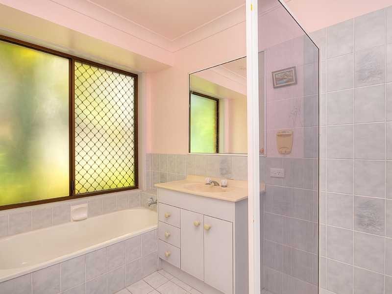 62 Ware Drive, Currumbin Waters QLD 4223