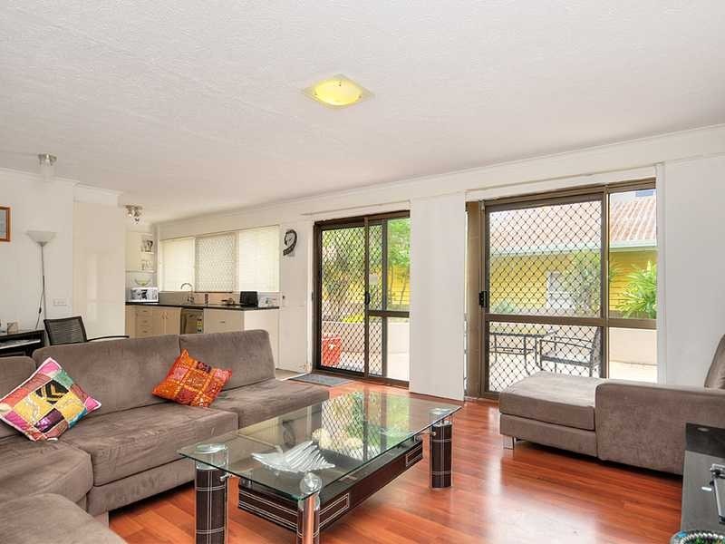 1/17 Thornton Street, Surfers Paradise QLD 4217