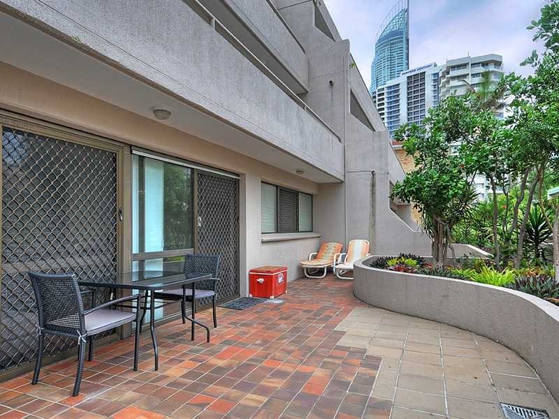 1/17 Thornton Street, Surfers Paradise QLD 4217
