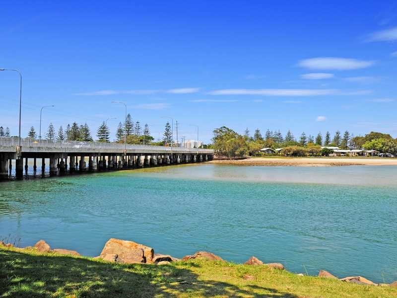 42A Evergreen Drive, Elanora QLD 4221