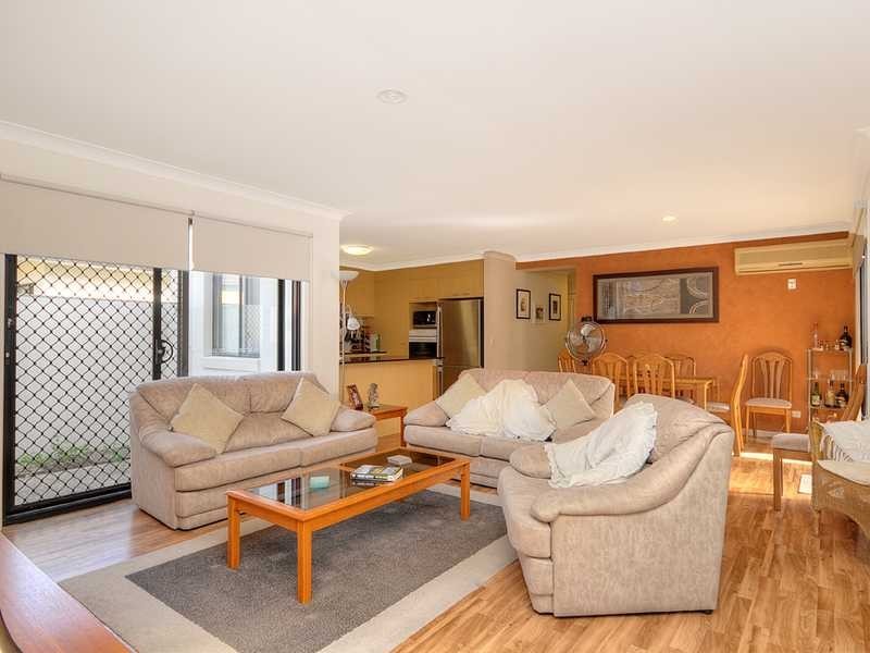 213/64 Gilston Road, Nerang QLD 4211