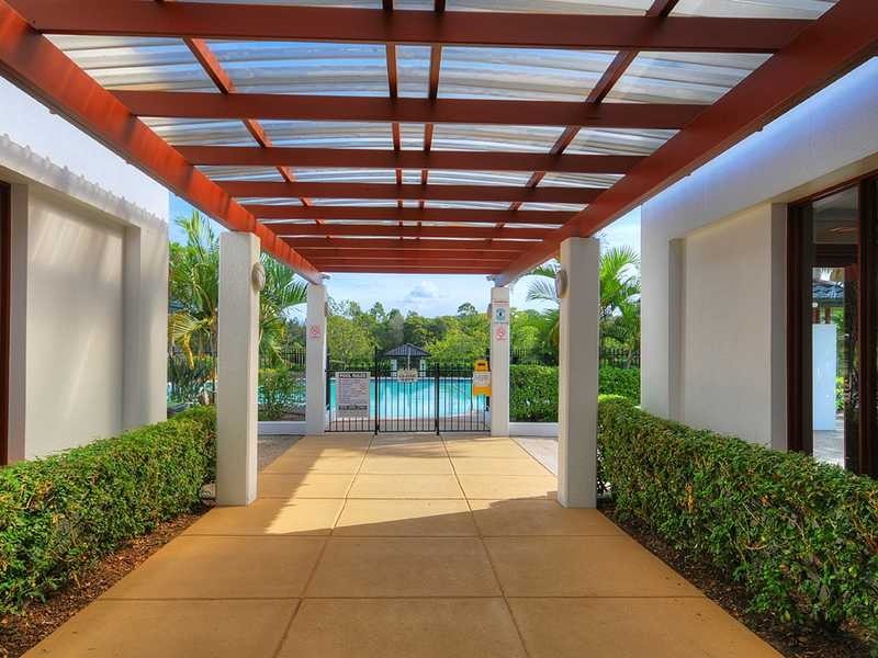213/64 Gilston Road, Nerang QLD 4211