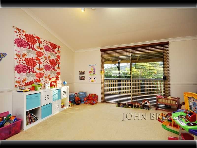 30 Gilward Dr, Mudgeeraba QLD 4213