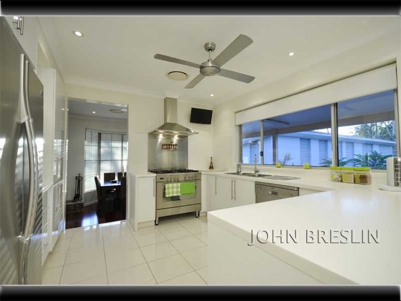 25 Karragata Court, Tallebudgera QLD 4228