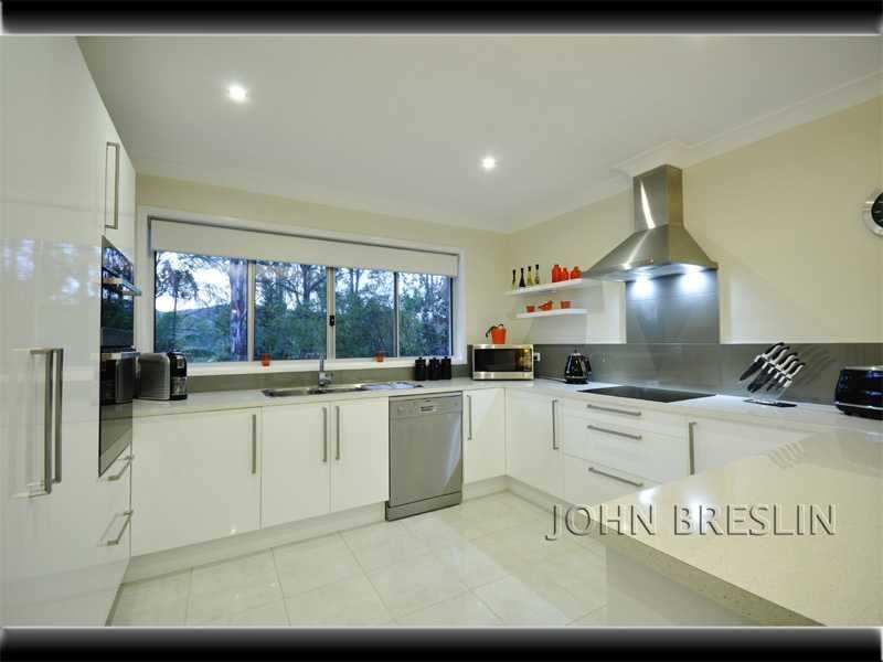 25 Karragata Court, Tallebudgera QLD 4228