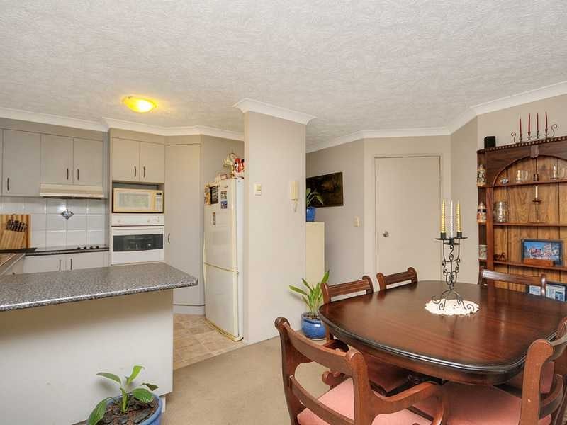 6/28 Sykes Ct, Southport QLD 4215