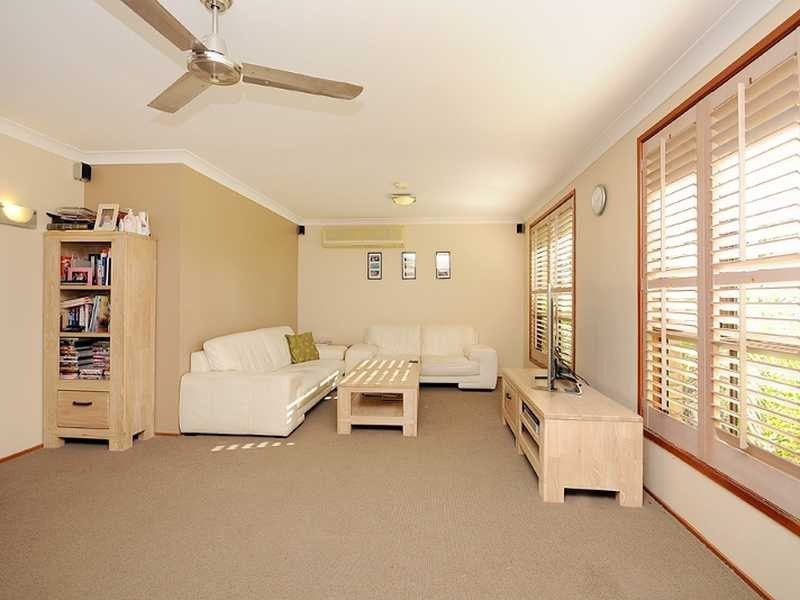 6 Seriema Street, Burleigh Waters QLD 4220