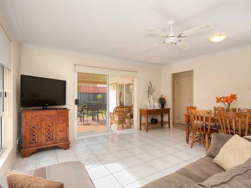25 Pristine Circuit, Varsity Lakes QLD 4227