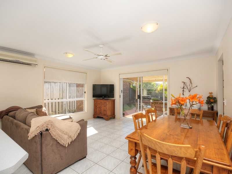 25 Pristine Circuit, Varsity Lakes QLD 4227
