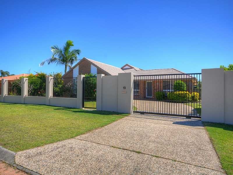 13 Pintail Cr, Burleigh Waters QLD 4220