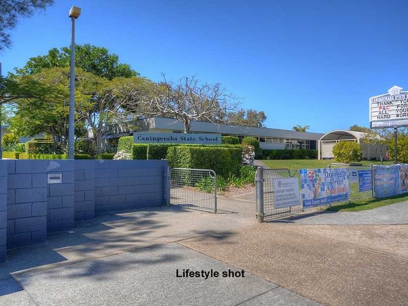 13 Pintail Cr, Burleigh Waters QLD 4220
