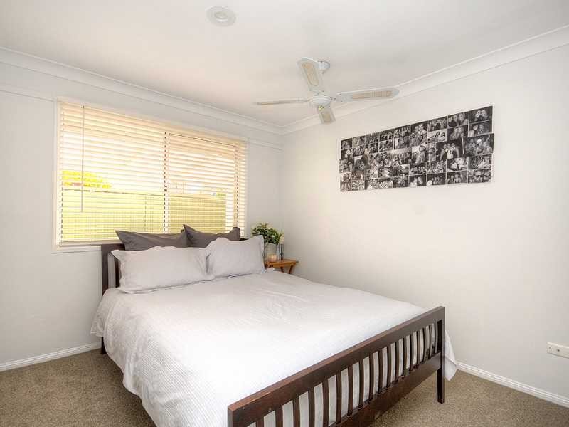 13 Pintail Cr, Burleigh Waters QLD 4220