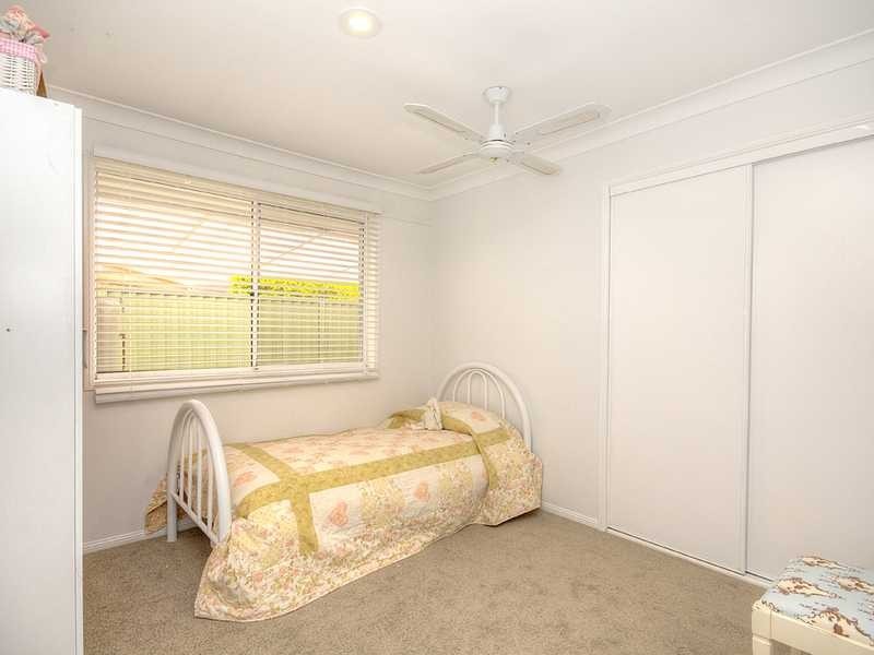 13 Pintail Cr, Burleigh Waters QLD 4220