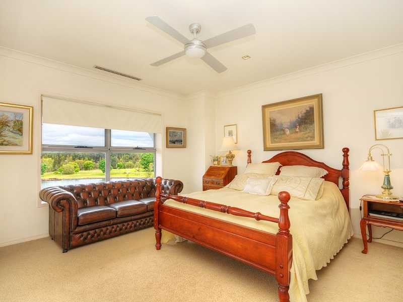 3066 Quay Drive South, Carrara QLD 4211