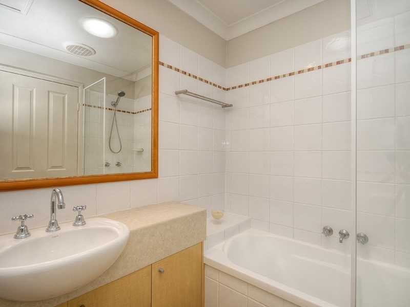 258/64 Gilston Road, Nerang QLD 4211