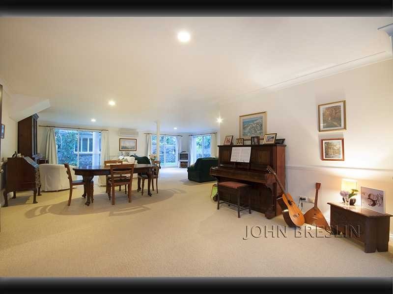 53 Tyalgum Street, Mudgeeraba QLD 4213