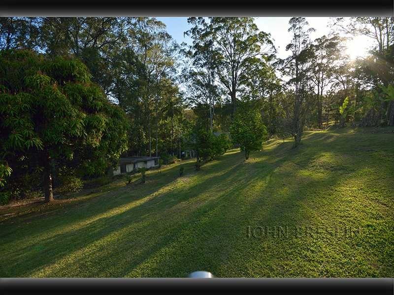 53 Tyalgum Street, Mudgeeraba QLD 4213