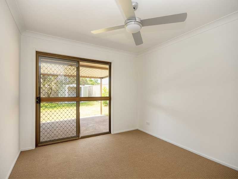28 Redleaf Court, Burleigh Waters QLD 4220