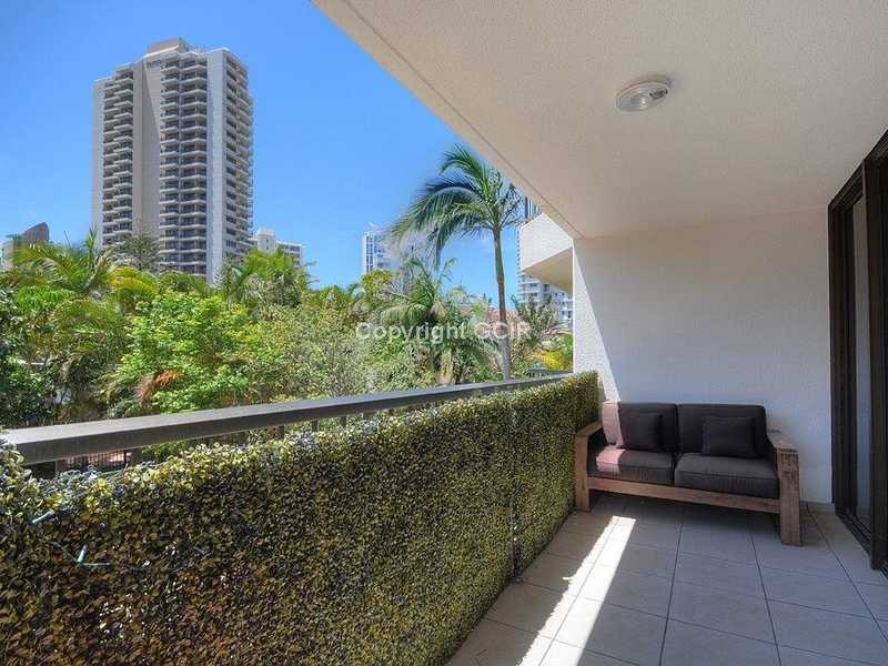 5-5 Enderley Avenue, Surfers Paradise QLD 4217