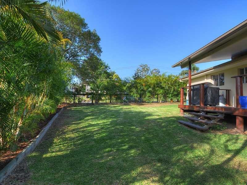 4 Wattle Street, Varsity Lakes QLD 4227