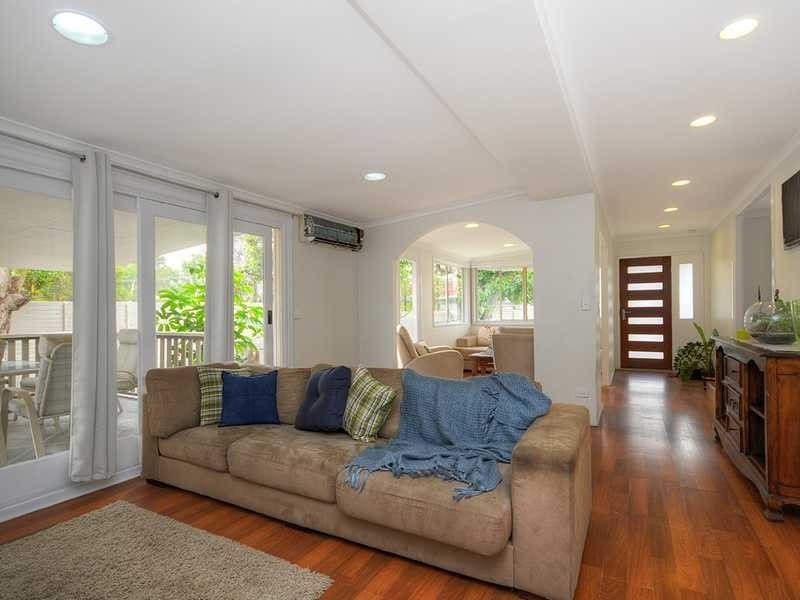 118 Whiting Street, Labrador QLD 4215