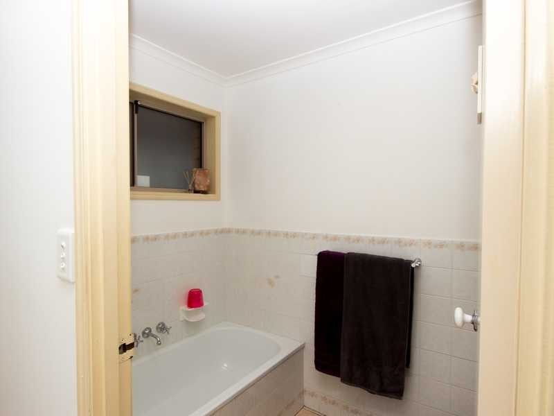 36 Linning Street, Mount Warren Park QLD 4207